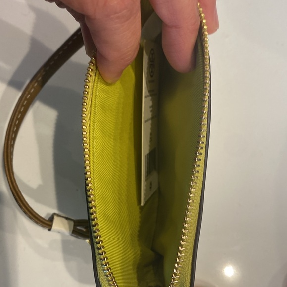 Tory Burch “island chartreuse” colour block wristlet and card holder - Picture 5 of 7